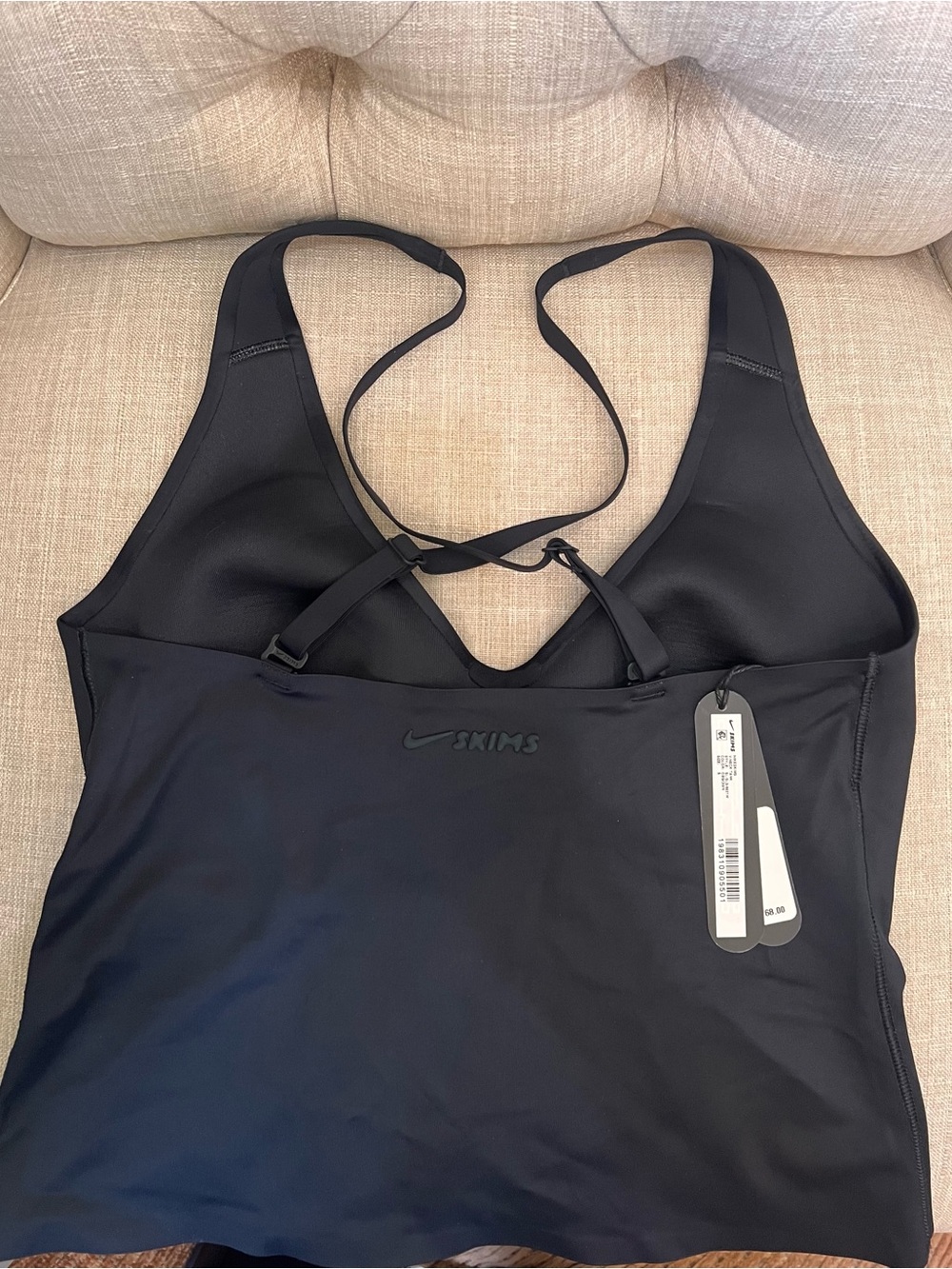 NikeSKIMS SHINE V-Neck Tank Black Obsidian Small New W Tags! Gym Workout - Picture 4 of 12